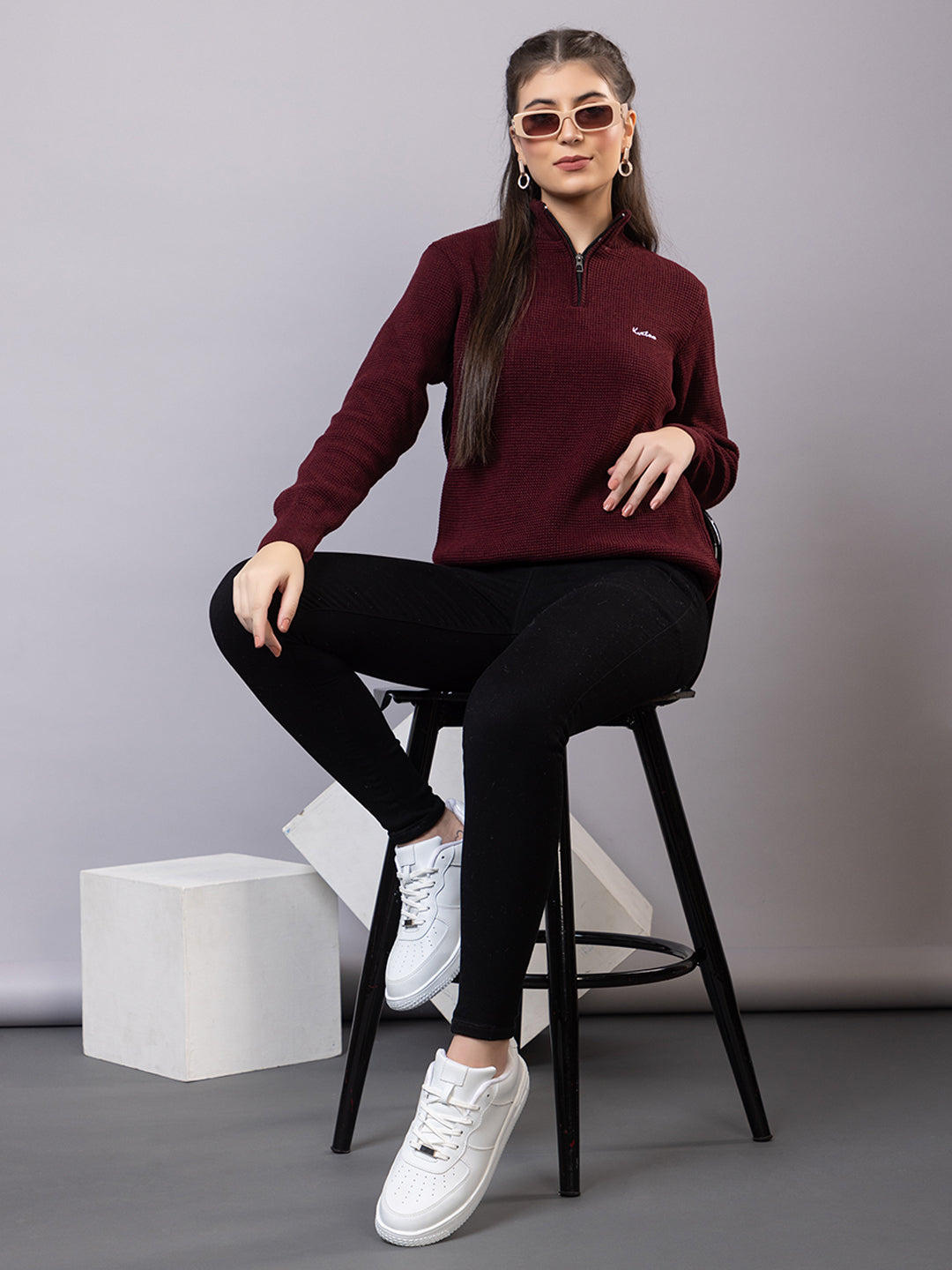 Women Half Zipper Self Knitted Sweater - Kvetoo