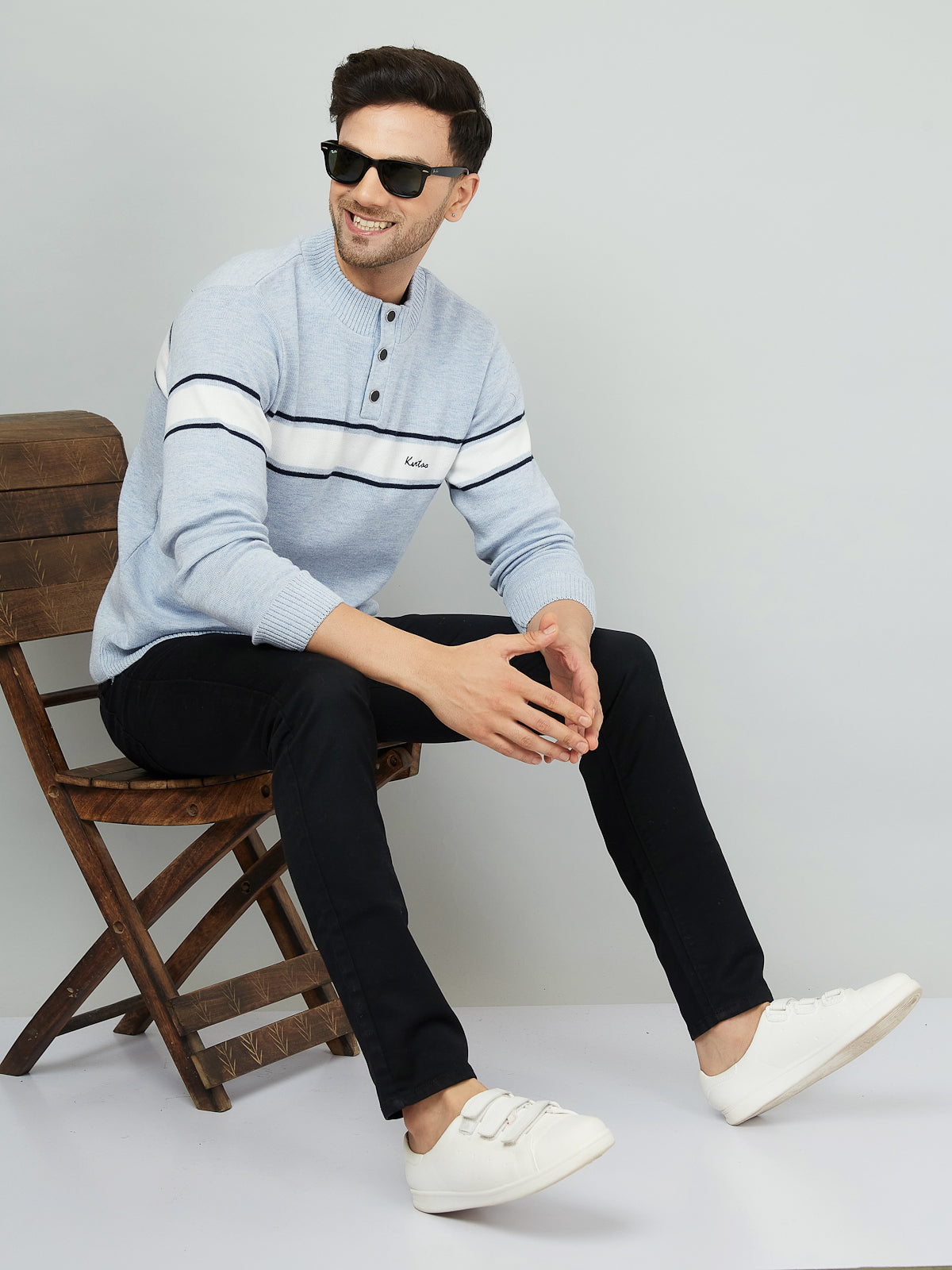 MENS BUTTON SWEATER - Main Image