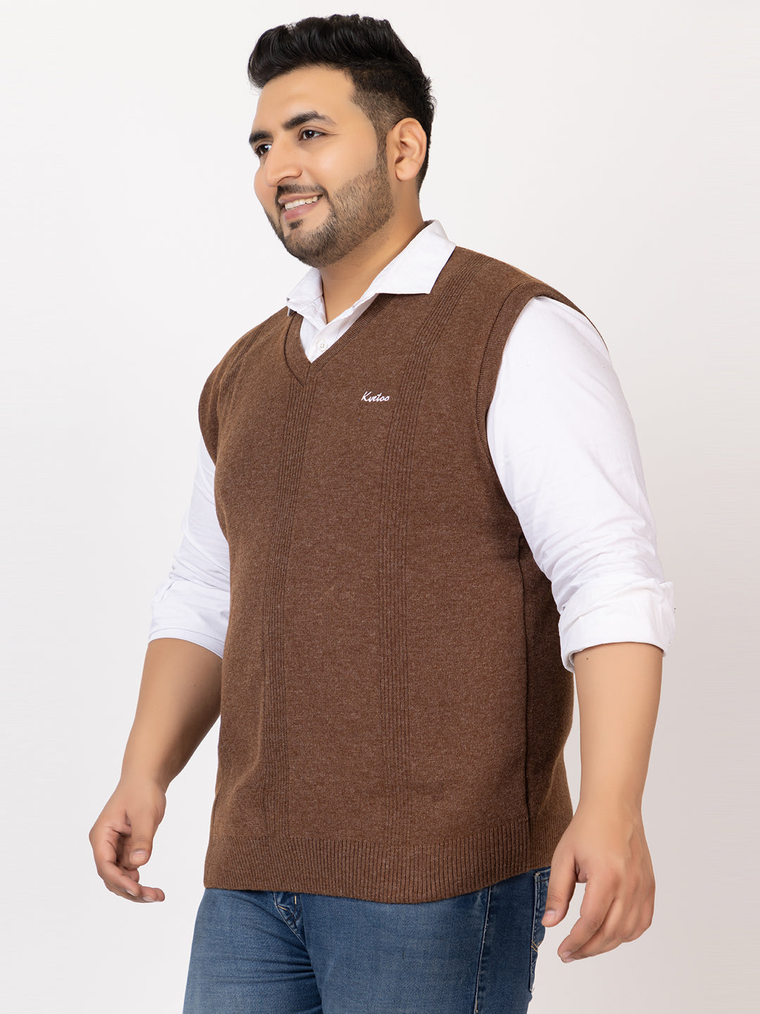 MEN V NECK SLEEVELESS PLAIN PLUS SIZE SWEATER