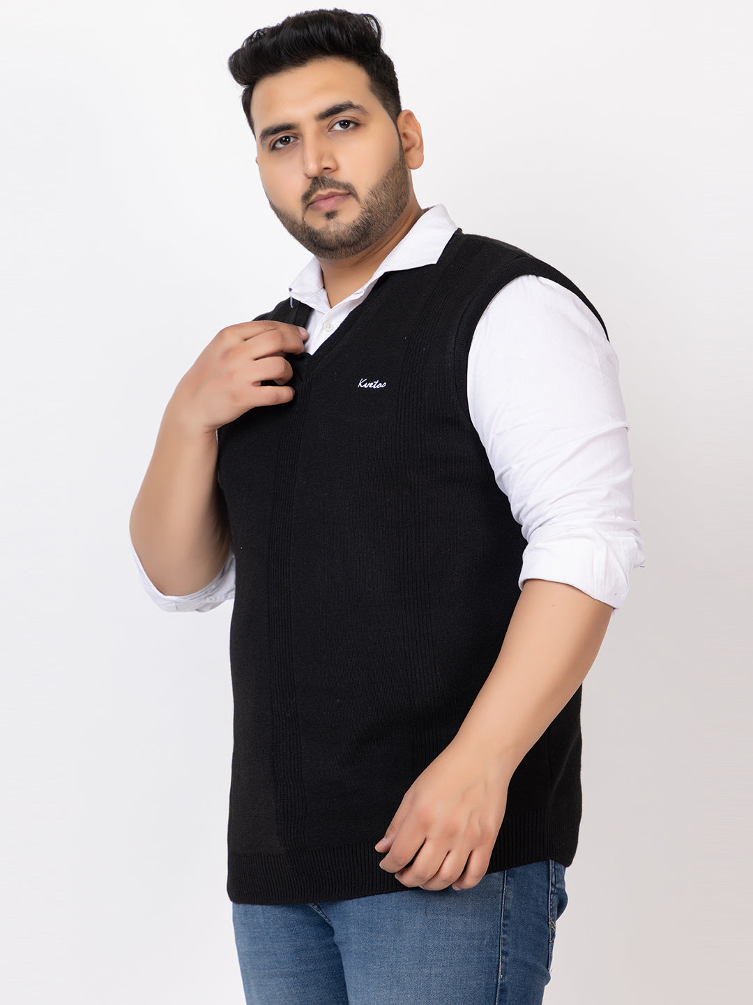 MEN V NECK SLEEVELESS PLAIN PLUS SIZE SWEATER