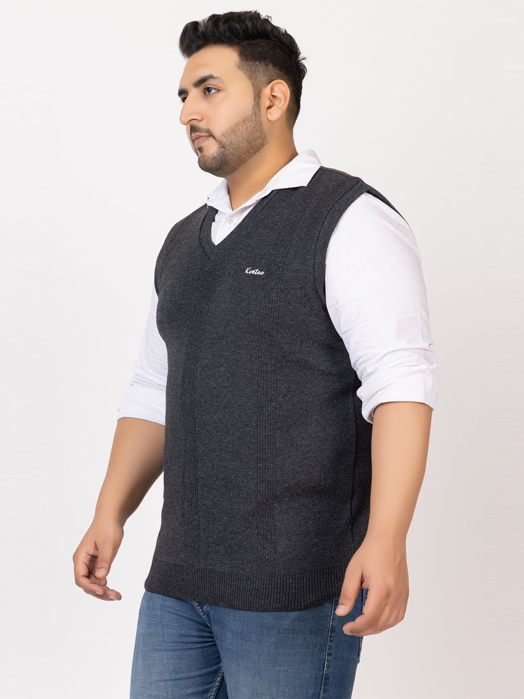 MEN V NECK SLEEVELESS PLAIN PLUS SIZE SWEATER