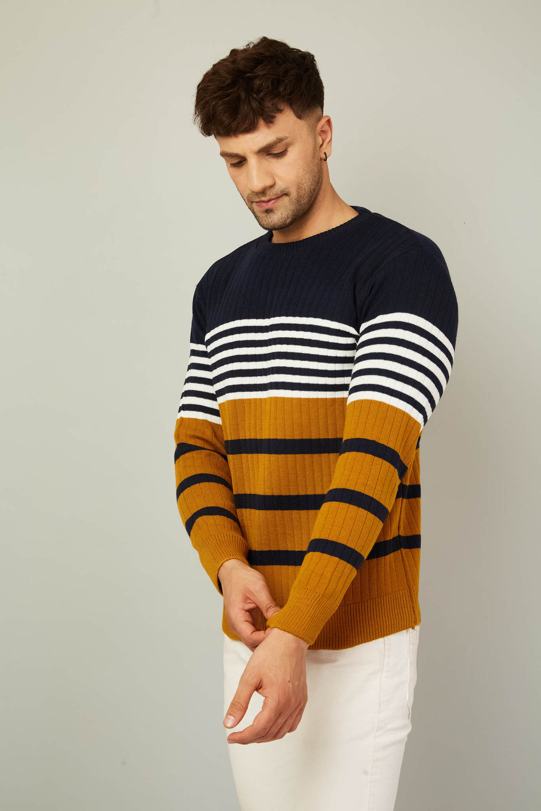 MENS ROUND NECK STRIPES SWEATER