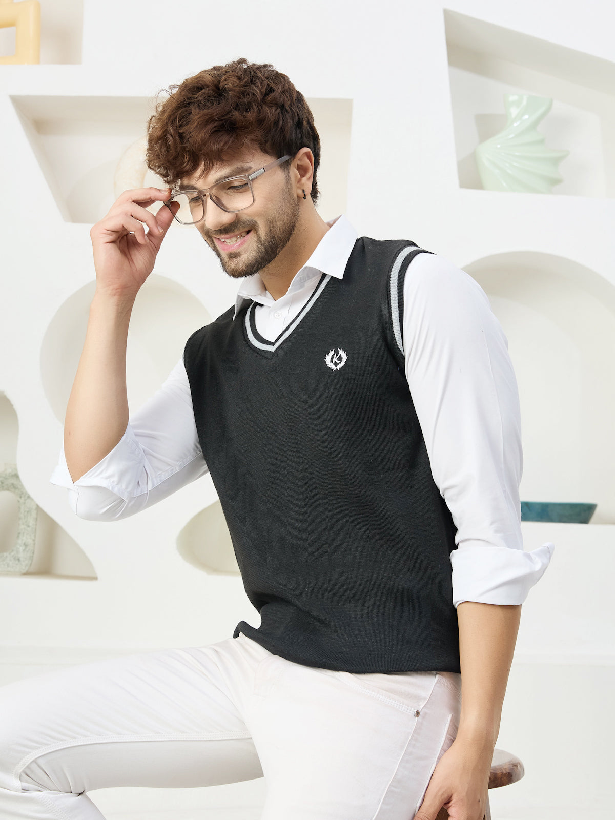 Kvetoo Sleeveless Sweater for Mens