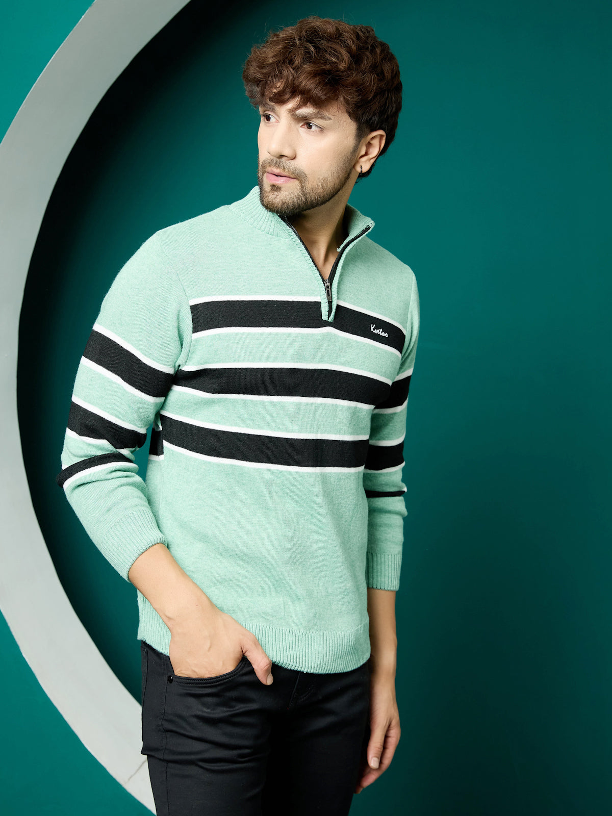 MENS HALF ZIPPER STRIPES SWEATER